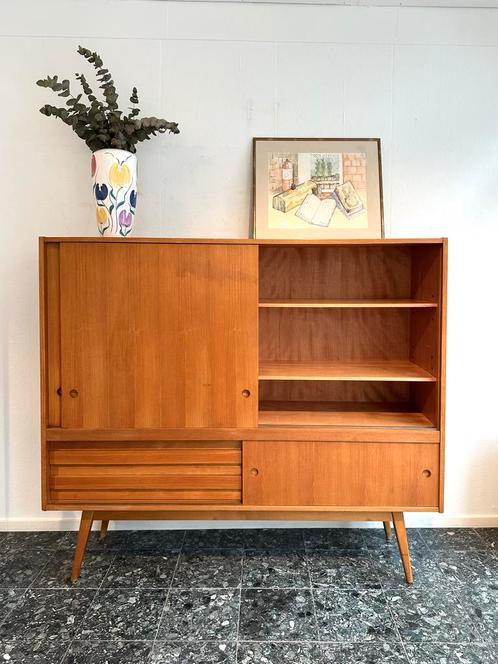 Vintage Massief Houten Highboard Wandkast Barkast, Huis en Inrichting, Kasten | Wandmeubels, Zo goed als nieuw, Minder dan 150 cm