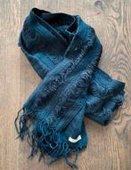 Burberry sjaal donkerblauw zijde en wol, Ophalen of Verzenden, Sjaal, Zo goed als nieuw