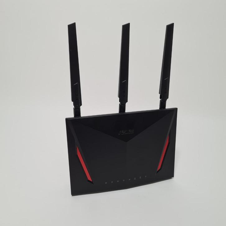 Asus RT-AC86U | AC2900 Wireless Dualband Gigabit Router, Computers en Software, Routers en Modems, Gebruikt, Router, Ophalen of Verzenden