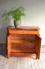 Prachtige antieke mahonie biedermeier meidenkast., Antiek en Kunst, Antiek | Meubels | Kasten, Verzenden