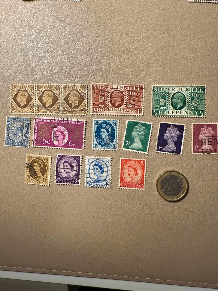 Diverse Collectie Britse Postzegels, Postzegels en Munten, Postzegels | Volle albums en Verzamelingen, Buitenland, Verzenden