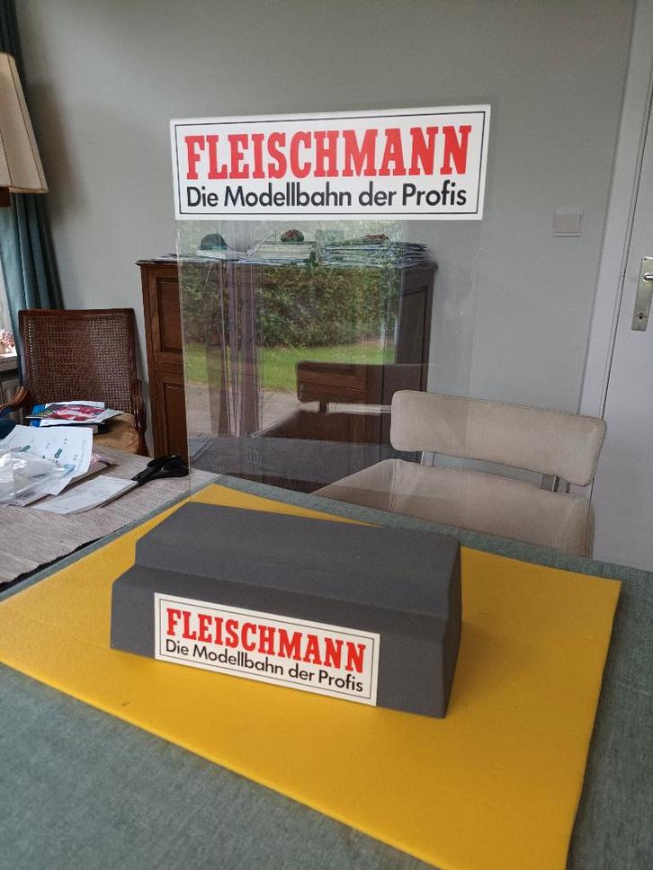 Fleishmann etalage/vitrine display, Hobby en Vrije tijd, Modeltreinen | H0, Nieuw, Overige typen, Gelijkstroom of Wisselstroom