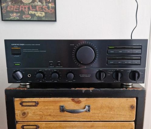 Onkyo Integra A-8700 Vintage Amp, Audio, Tv en Foto, Versterkers en Receivers, Gebruikt, Stereo, Onkyo, Ophalen of Verzenden