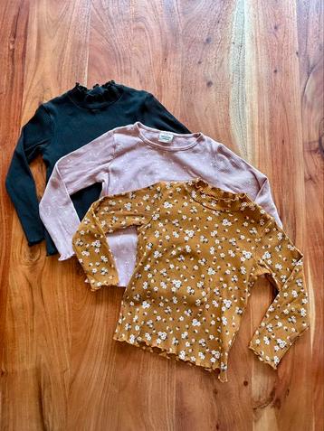 3x shirt met lange mouwen, maat 104 beschikbaar voor biedingen