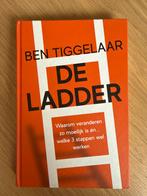 De Ladder - Ben Tiggelaar, Ophalen of Verzenden, Zo goed als nieuw