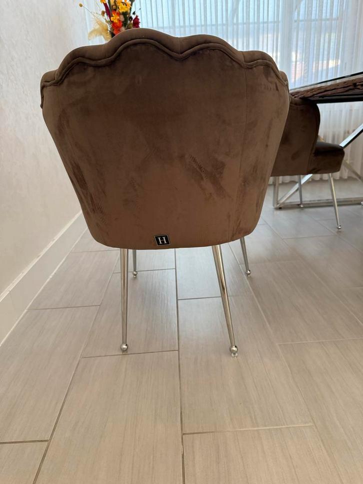 Bruine Schelpstoel met Grijze Poten, Huis en Inrichting, Stoelen, Gebruikt, Eén, Metaal, Bruin, Ophalen of Verzenden