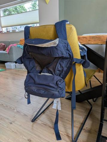 Decathlon Ergonomische Rugdrager (9m-15kg) beschikbaar voor biedingen