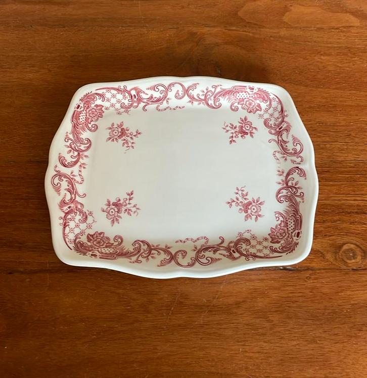 Villeroy & Boch Valeria rood rechthoek schaaltje, Huis en Inrichting, Keuken | Servies, Zo goed als nieuw, Schaal of Schalen, Overige stijlen