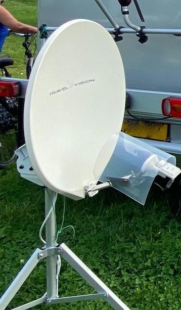 schotelantenne Travel Vision R6  beschikbaar voor biedingen