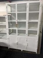 Industriële Vitrinekast ‘Big Wit’ – Metaal –, Info@savoireinteriors.com, 25 tot 50 cm, Met deur(en), 50 tot 100 cm