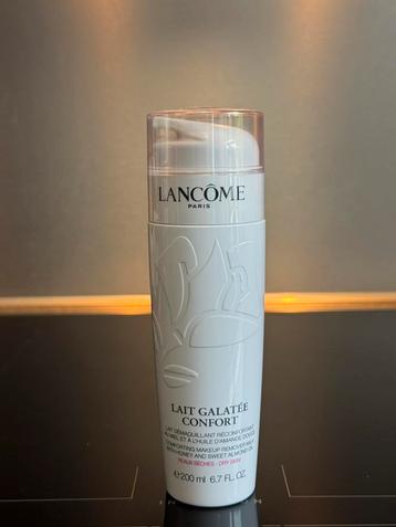Lancome comforting makeup remover milk 200ml dry skin beschikbaar voor biedingen