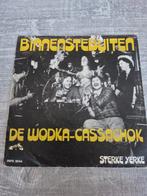 Zeldzame piraten single van Binnenstebuiten Wodka-cassachok, Ophalen of Verzenden, Gebruikt, 7 inch, Nederlandstalig