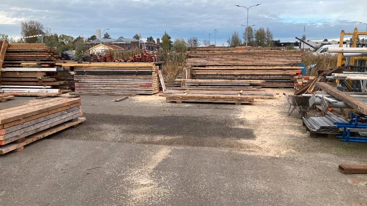 houten balken, Doe-het-zelf en Verbouw, Hout en Planken, Gebruikt, Balk, Vuren, 300 cm of meer, 50 mm of meer, Ophalen