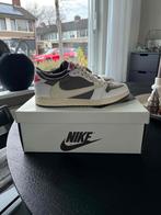 Jordan 1 low travis scott reverse mocha, Ophalen of Verzenden, Zo goed als nieuw, Bruin