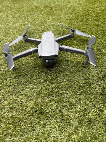 DJI Mavic 2 zoom + fly more kit - incl. 3x battery beschikbaar voor biedingen