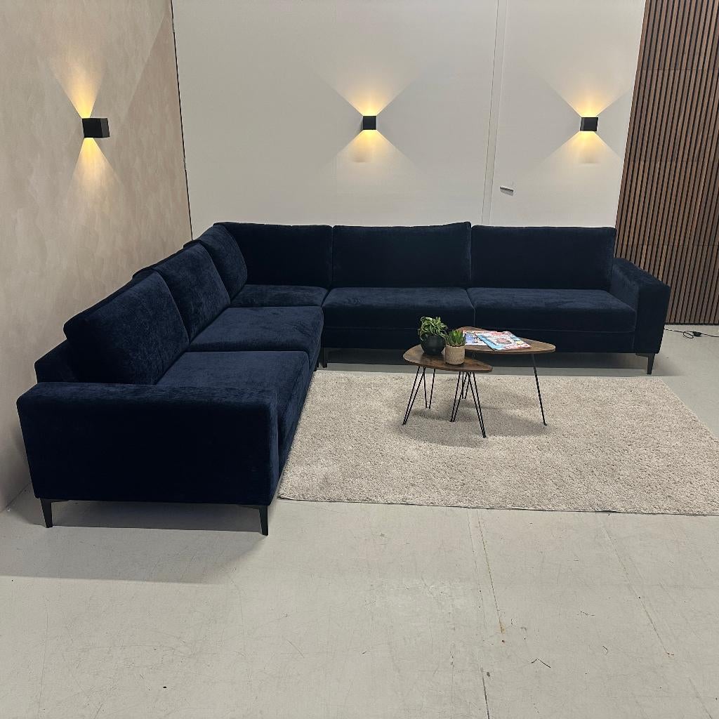 Hoekbank Noah XL 290x300 cm - INNO living, Huis en Inrichting, Banken | Bankstellen, 250 tot 300 cm, Hoekbank, Ophalen of Verzenden