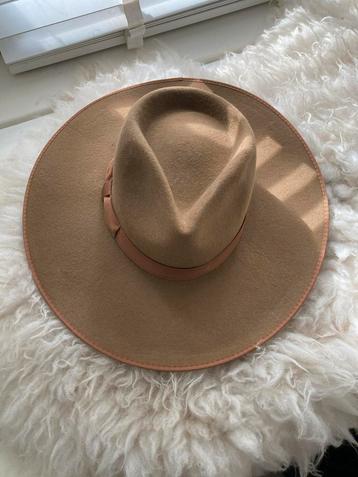 Lack of Color Hoed - Maat S (maat 55) beschikbaar voor biedingen