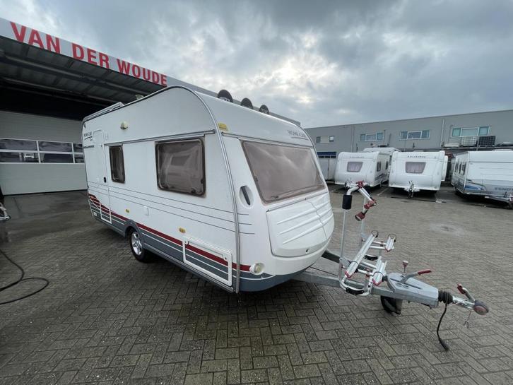 Home-Car Racer 42 Voortent eindk zit bed, Caravans en Kamperen, Caravans, Bedrijf, 750 - 1000 kg, Treinzit, Home-car, Dwarsbed