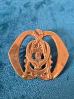 Baret embleem Koninklijke Landmacht Technische Dienst, Verzamelen, Militaria | Algemeen, Ophalen of Verzenden, Landmacht, Nederland