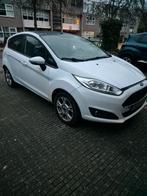 Ford Fiësta 1.0 59KW/80PK 5D 2017 Wit, Auto's, Voorwielaandrijving, 525 kg, Origineel Nederlands, Handgeschakeld
