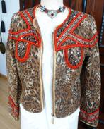 Prachtig nieuw Ambika jasje rijk uitgevoerd met strass enz, Ophalen of Verzenden, Nieuw, Maat 38/40 (M), Bruin