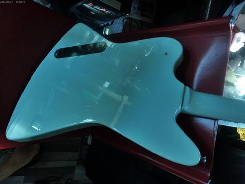 fret king esprit en deArmond ...ook squier clvibe duo sonic, Muziek en Instrumenten, Snaarinstrumenten | Gitaren | Elektrisch