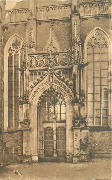 (301-447-019) Zutphen St Walburgskerk beschikbaar voor biedingen