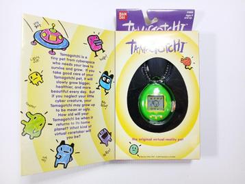 Tamagotchi - Bandai - Green Yellow - Groen Geel beschikbaar voor biedingen
