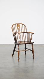 Antieke Engelse houten Windsor stoel met een mooi patina, Ophalen