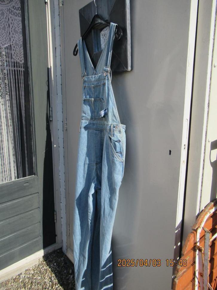 Jeans Tuinbroek  Kan voor dames of heren, Kleding | Dames, Spijkerbroeken en Jeans, Zo goed als nieuw, Overige jeansmaten, Blauw