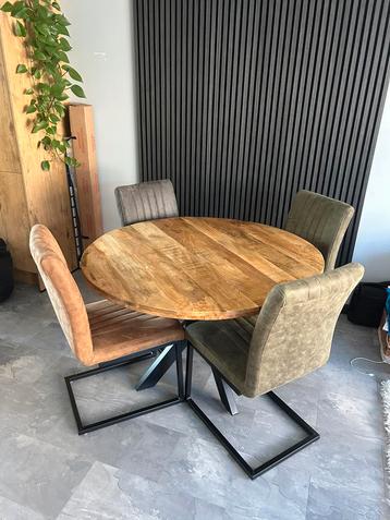 Eettafelstoelen eetstoelen stoelen beschikbaar voor biedingen
