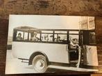 Fotokaart oude bus, Verzamelen, Ansichtkaarten | Nederland, Ophalen of Verzenden