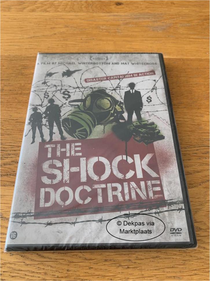 Dvd The Shock Doctrine - NL-Uitgave - NIEUW in Seal, Cd's en Dvd's, Dvd's | Documentaire en Educatief, Nieuw in verpakking, Vanaf 16 jaar
