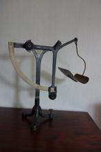 Weegschaal curiosa 1 kg., Ophalen of Verzenden