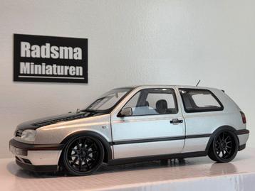 Volkswagen Golf Mk3 GTI - Verlaagd + 17inch - 1:18 Norev beschikbaar voor biedingen