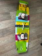 Undergrouwnd Swank twintip kiteboard, Watersport en Boten, Kitesurfen, Twintip, Ophalen, Zo goed als nieuw, Kiteboard