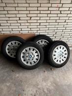 Te koop 4 banden (winterbanden) 205/65/R15, Auto-onderdelen, Banden en Velgen, Ophalen, 15 inch, Band(en), 205 mm