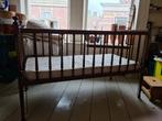 brocante houten kinderbed, Ophalen, Gebruikt, Minder dan 140 cm, Matras