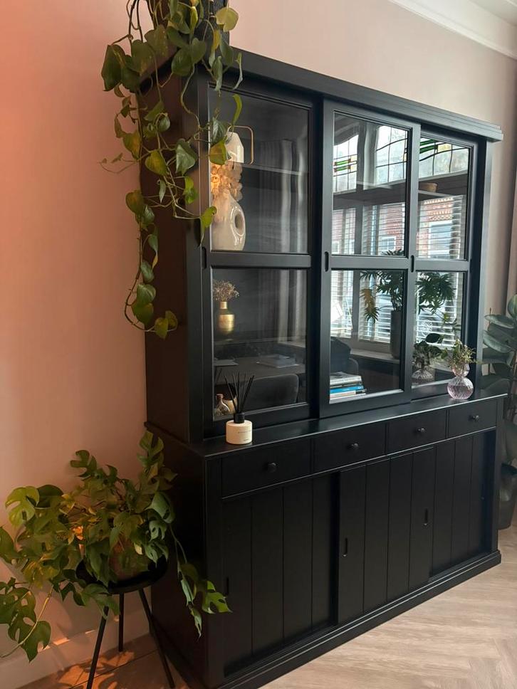 WOOOD buffetkast, Huis en Inrichting, Kasten | Buffetkasten, Zo goed als nieuw, 200 cm of meer, 150 tot 200 cm, 25 tot 50 cm, Met lade(s)
