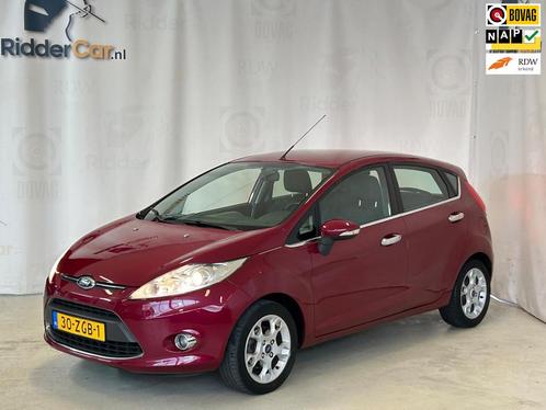 Ford Fiesta 1.25 Titanium|2E EIG|NAP|TREKHAAK|AIRCO|VELGEN|A, Auto's, Ford, Bedrijf, Te koop, Fiësta, ABS, Airbags, Airconditioning