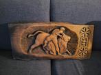 houtsnijwerk Herakles kretenzische stier mythe, Antiek en Kunst, Kunst | Beelden en Houtsnijwerken, Ophalen