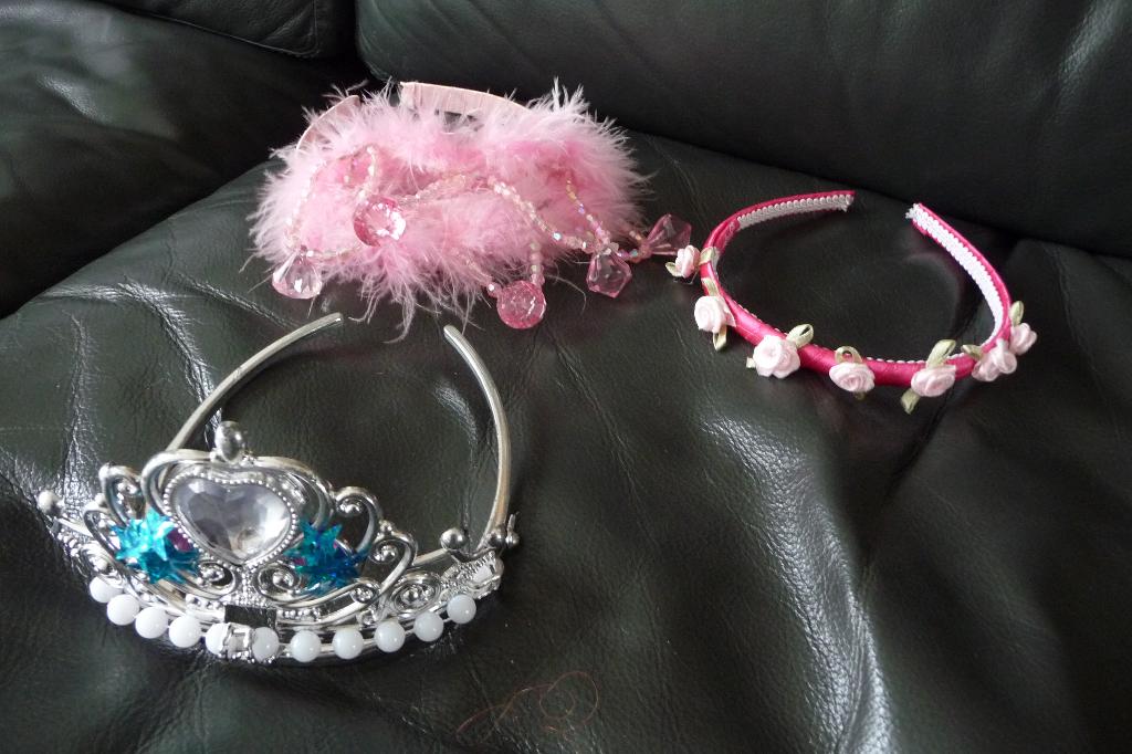 mooi kroontje, Ophalen of Verzenden, Zo goed als nieuw, Meisje