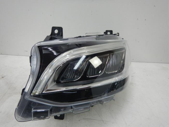 Koplamp links Mercedes Sprinter (22721454), Auto-onderdelen, Verlichting, Gebruikt, Ophalen