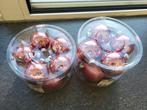 Roze kerstballen, Ophalen, Zo goed als nieuw