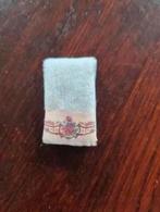 reutter miniaturen handdoek, Verzamelen, Ophalen of Verzenden, Nieuw, Poppenhuis