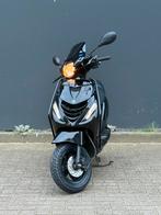 Piaggio Zip 2017 Brom KICKSTART 1e EIGENAAR! BLACK ON BLACK, Ophalen, Maximaal 45 km/u, Zip, Zo goed als nieuw