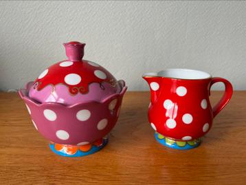 Oilily servies Polka Dots - Douwe Egberts suiker en melkstel beschikbaar voor biedingen