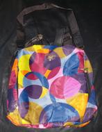 Te koop een zgan Poaba anti diefstal rug / schouder tas., Sieraden, Tassen en Uiterlijk, Tassen | Rugtassen, Overige merken, 25 tot 40 cm