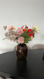 Vaas met kunstbloemen, Huis en Inrichting, Ophalen, Zo goed als nieuw