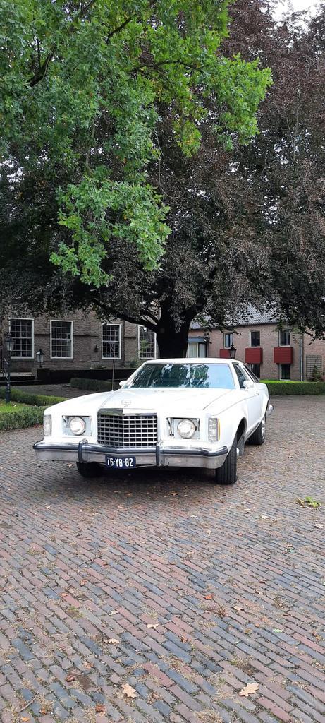 Ford  Thunderbird 1977, Auto's, Ford, Particulier, Overige modellen, Airconditioning, Centrale vergrendeling, Climate control